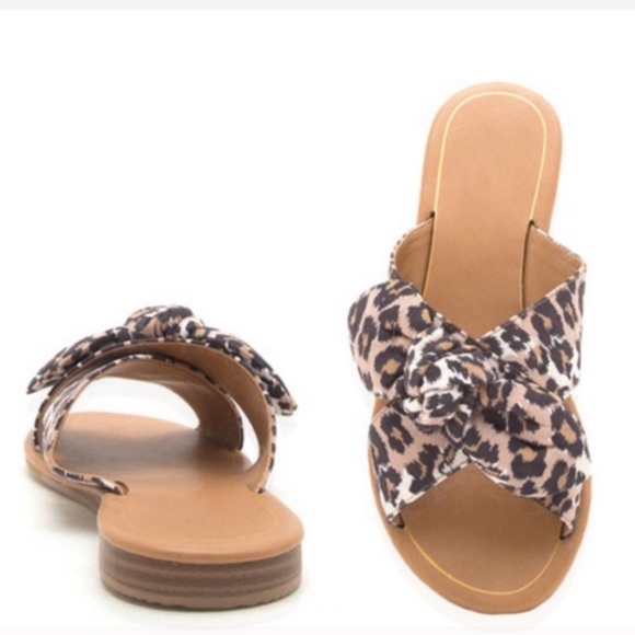 FINAL PRICE! LAST ONE! Leopard Print Sandals!! - Picture 2 of 8